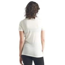 Icebreaker W TECH LITE SS SCOOP NATURE Damen - T-Shirt -Icebreaker Verkäufe 5637958104 c w tech lite ss scoop nature icebreaker 24