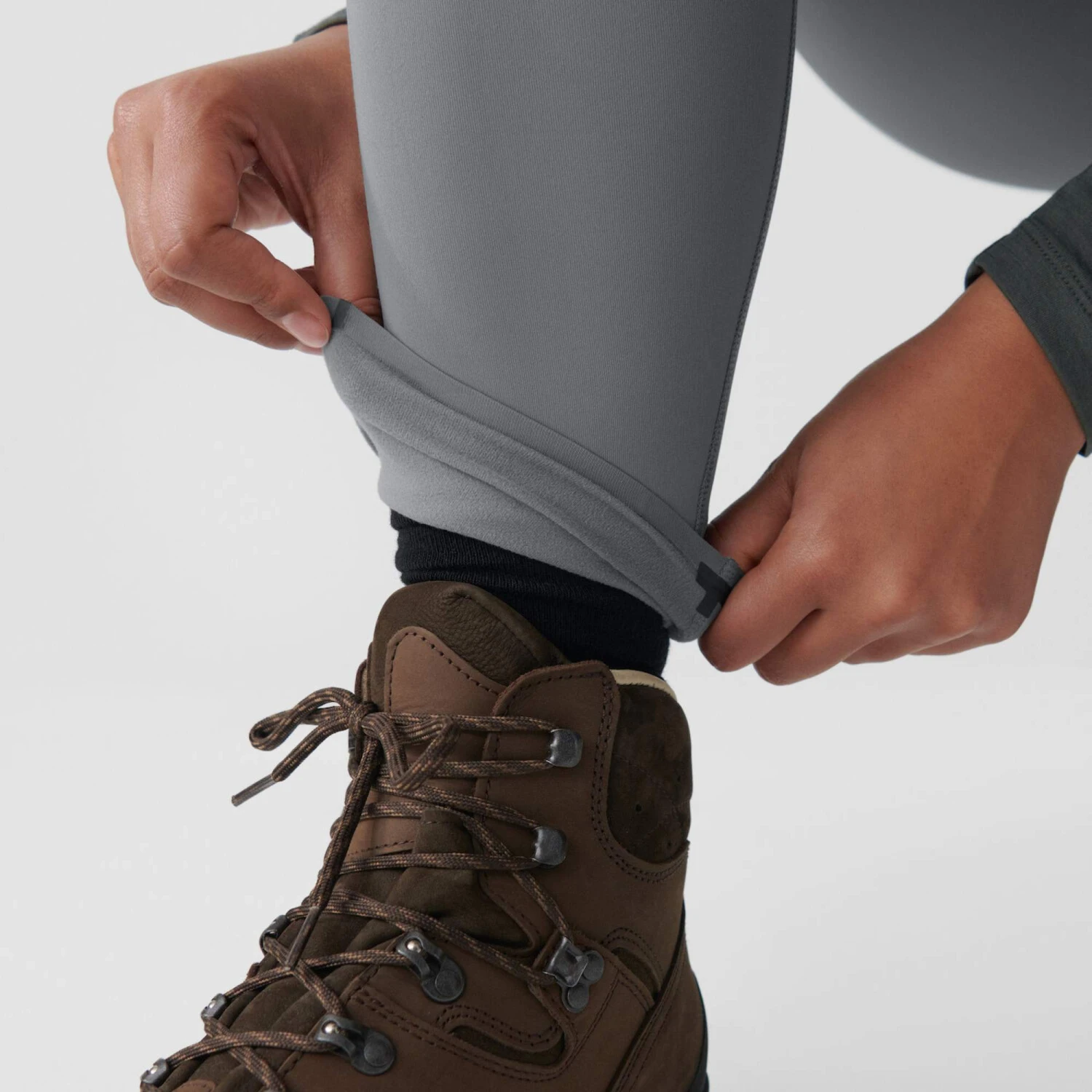 FJÄLLRÄVEN ABISKO VÄRM TREKKING TIGHTS W Damen - Leggings 10 FJÄLLRÄVEN ABISKO VÄRM TREKKING TIGHTS W Damen - Leggings – Bild 10